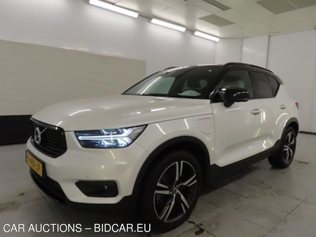 Volvo XC40 Recharge T5 R-Design 5d