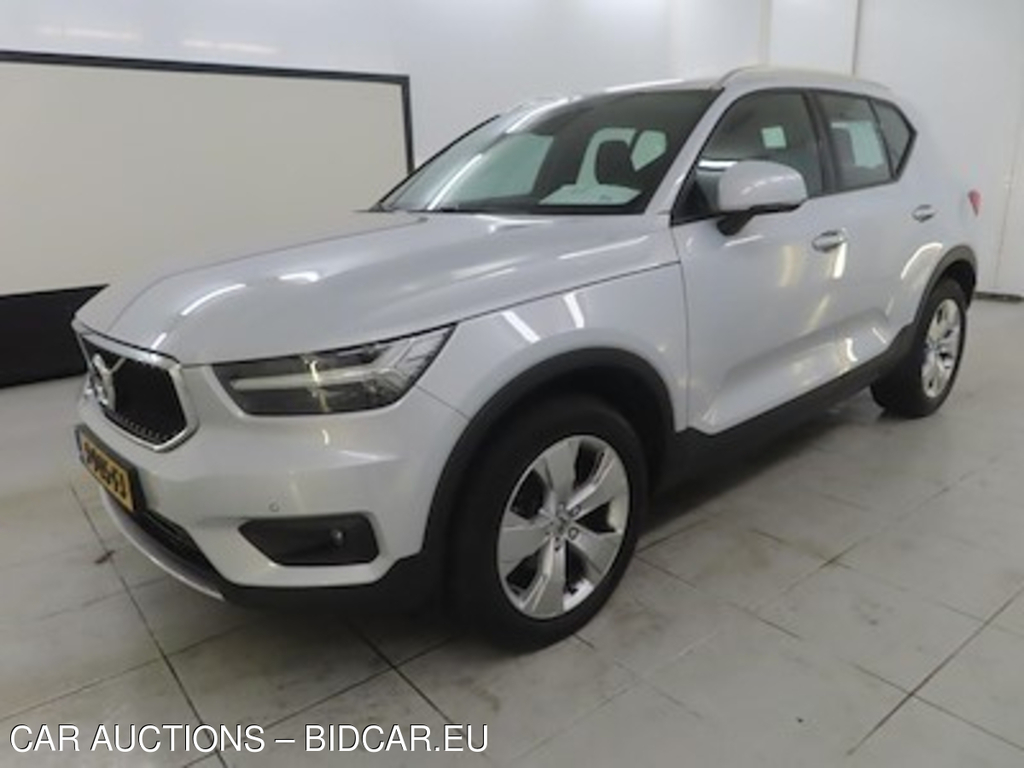 Volvo XC40 T3 Geartronic Momentum Pro 5d