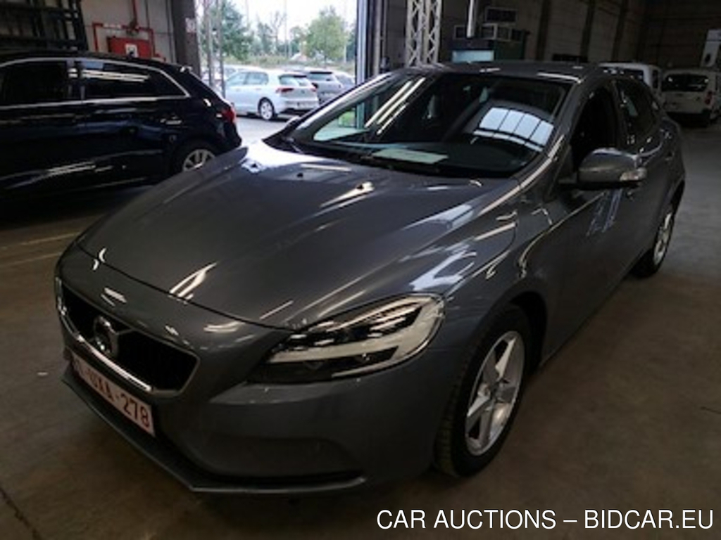 Volvo V40 1.5 T2 BLACK EDITION GEAR.GPF(