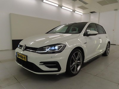 Volkswagen GOLF 1.0 TSI Highline Business R 5d