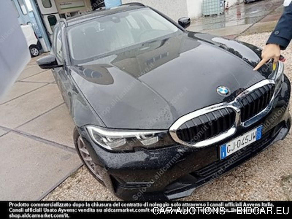 BMW serie 3 318d 48v business -