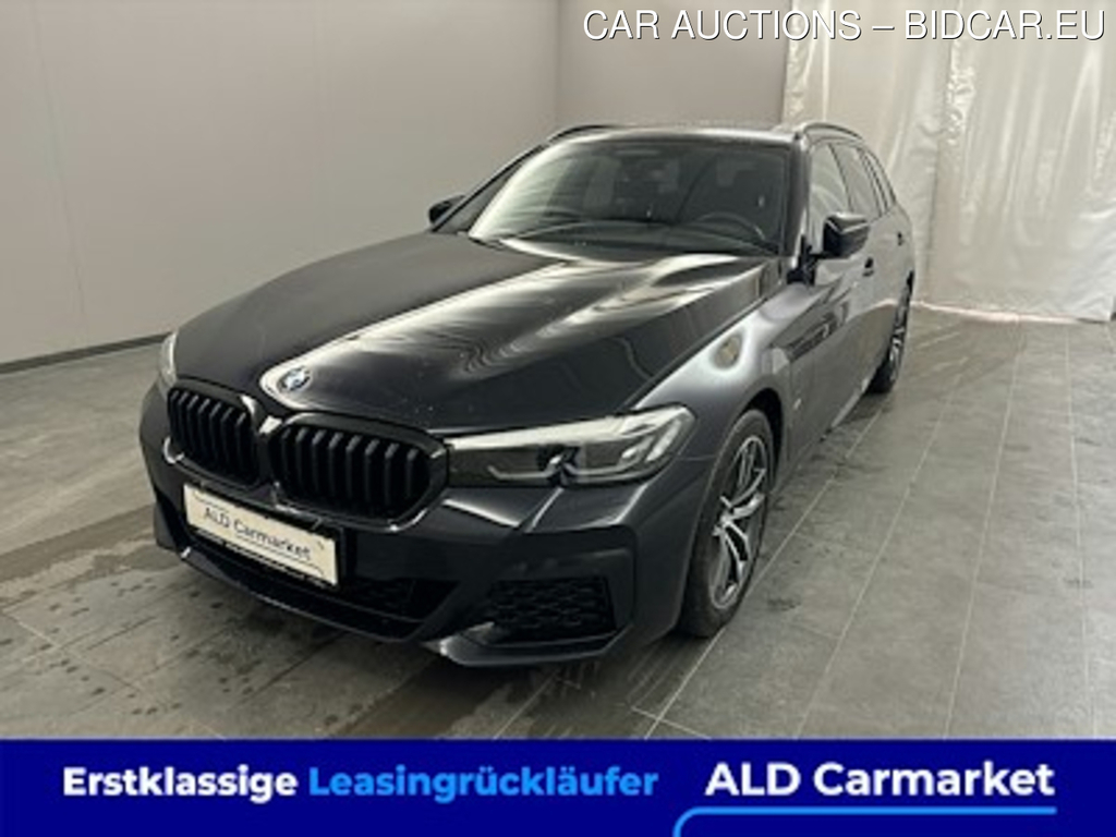 BMW 5er BMW 530e xDrive Touring Aut. Kombi, 5-turig, Automatik, 8-Gang