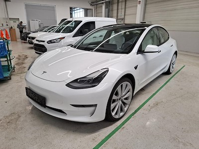 Tesla Model 3 Langstreckenbatterie Allradantrieb 153KW