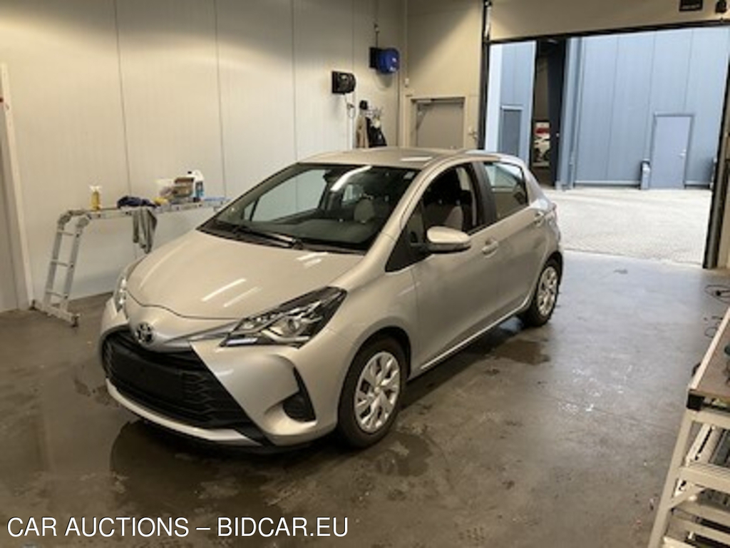 Toyota YARIS 1.0 72hk T2