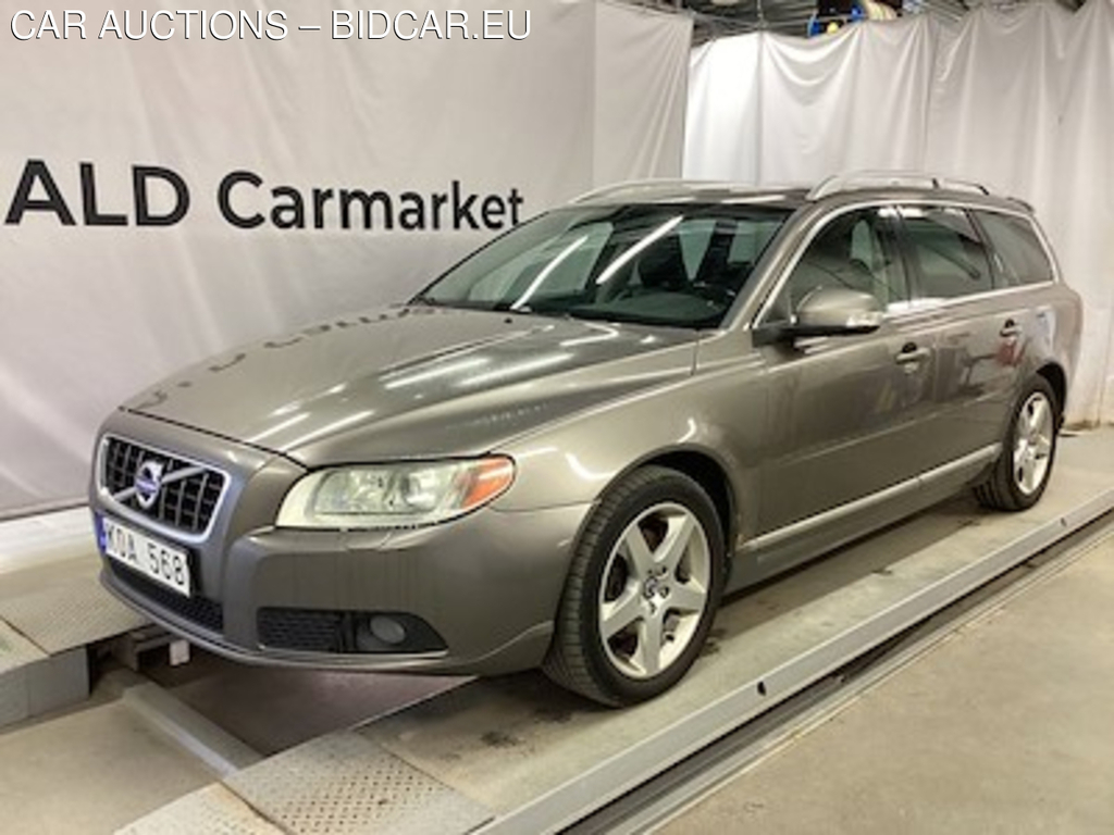 Volvo V70 2.4d fwd Summum, El-Stol Forare, PDC Bak, Farhallare, AUTOMAT