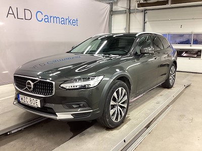 Volvo V90 cross country B4 diesel awd Momentum, AUTOMAT