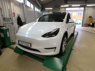 Tesla Model Y Long Range Awd