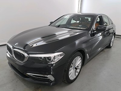 BMW 5 - 2017 530eA PHEV Performance OPF Luxury Line - Corporate