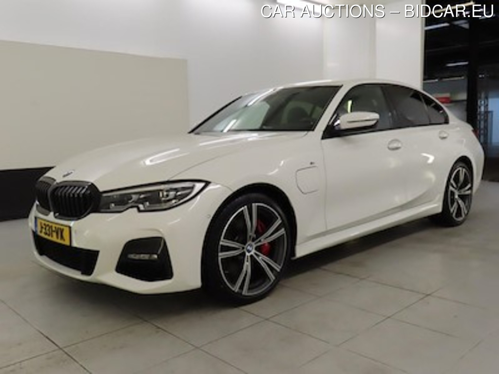 BMW 3 serie sedan 330e eDrive Edition M Sport 4d