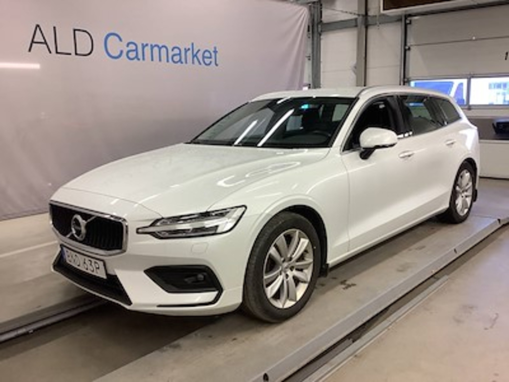 Volvo V60 2.0 B3 bensin fwd Momentum Advanced, AUTOMAT