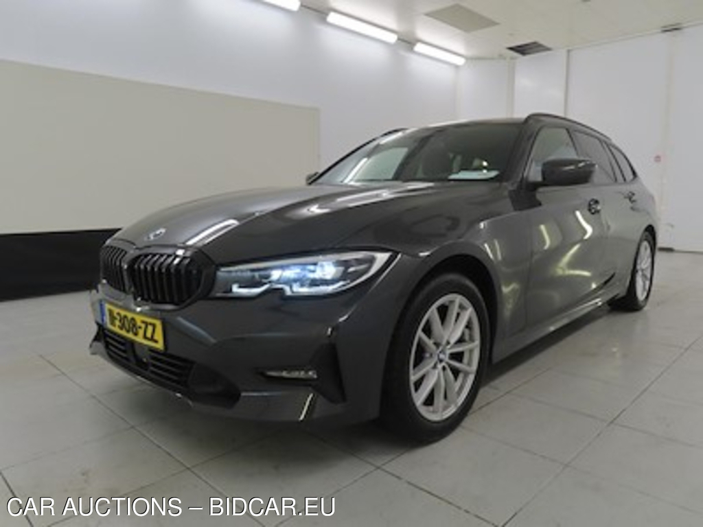 BMW 3 serie touring 318iA High Executive Edition 5d