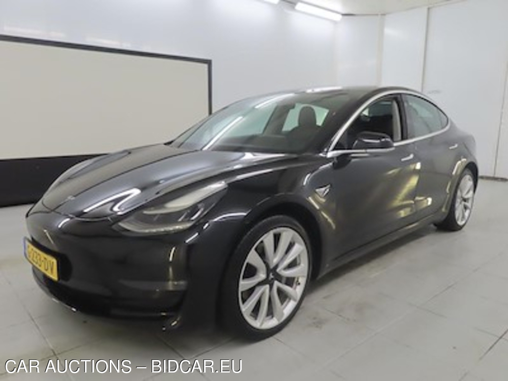 Tesla Model 3 Long Range Dual Motor AWD 4d