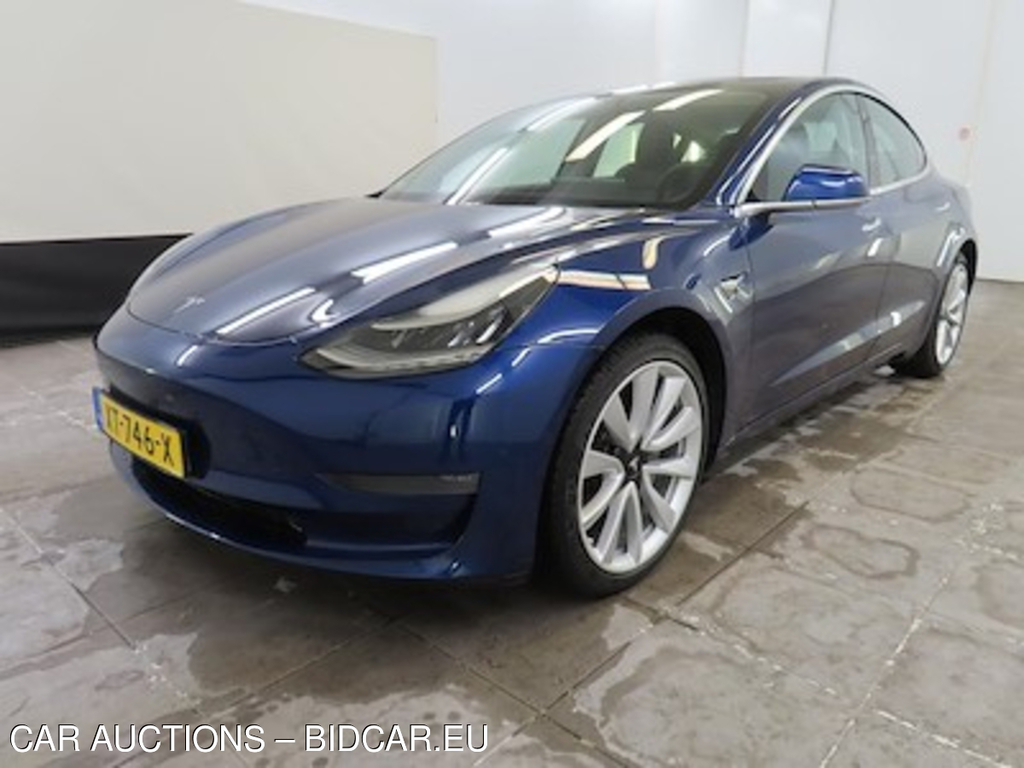 Tesla Model 3 Long Range Dual Motor AWD 4d