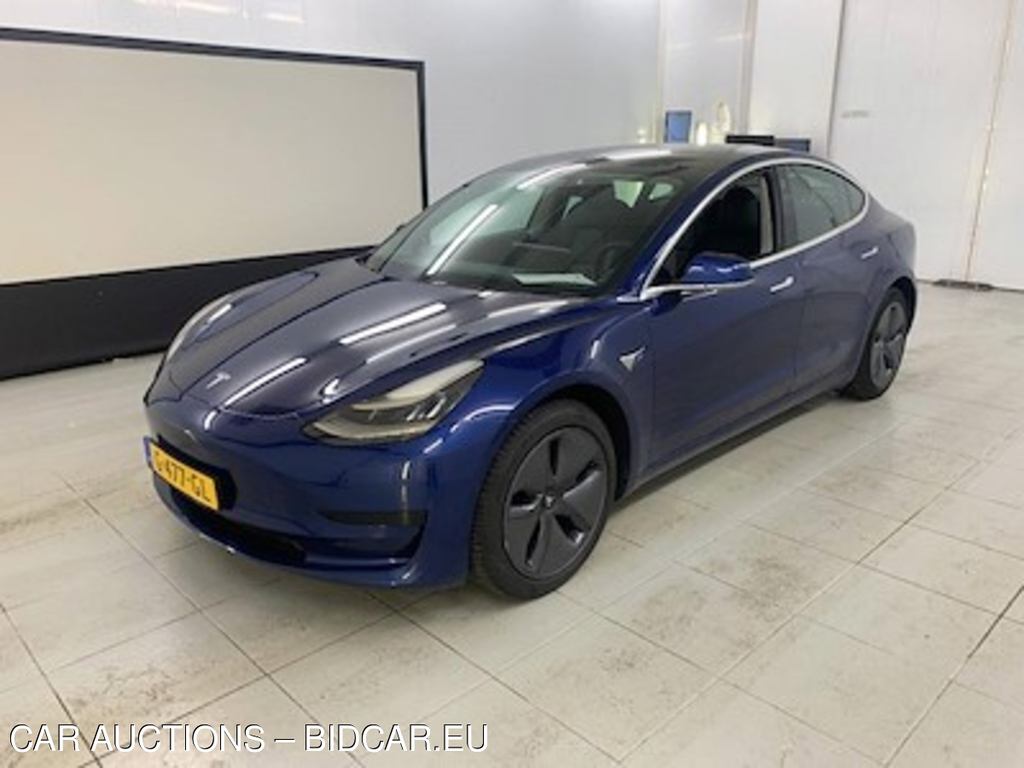 Tesla Model 3 Standard Range Plus RWD