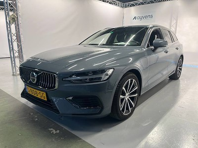 Volvo V60 T6 AWD Plug-in Hybrid Core - Bright