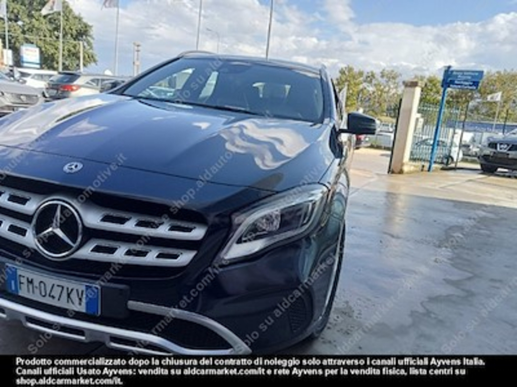 Mercedes-Benz gla gla 200 D automatic -