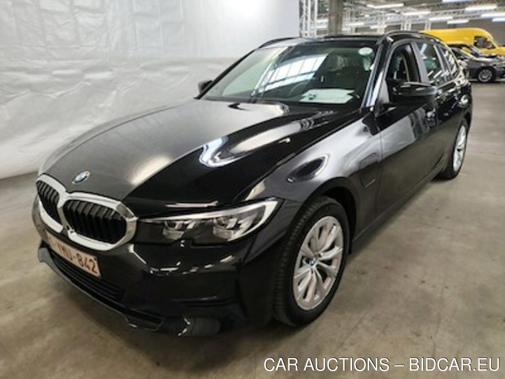 BMW 3 touring - 2019 330eA PHEV Business Plus