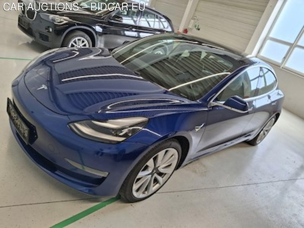 Tesla Model 3 Langstreckenbatterie Allrad Dualmotor 15