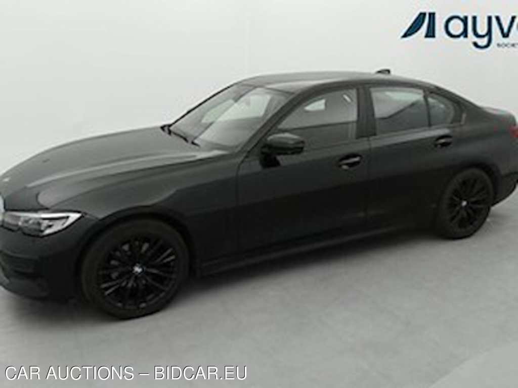 BMW 320i series berline 184CV BUSINESS PACK NAVI