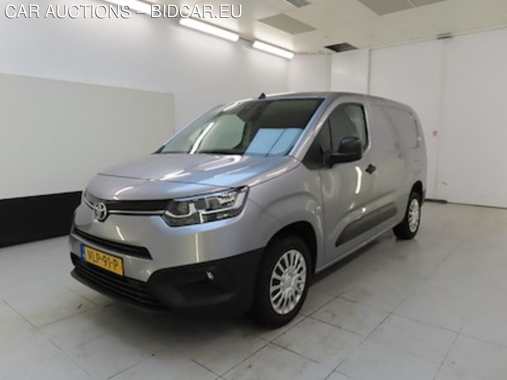 Toyota Proace city 1.5 D-4D 130pk Long Navigator 4d