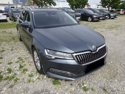 Skoda superb 2.0 TDI 110KW STYLEDSG-7 COMBI