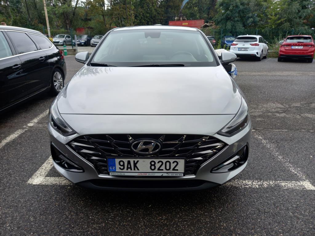 Hyundai I30 1.0 T-GDI Family Smart Fastback