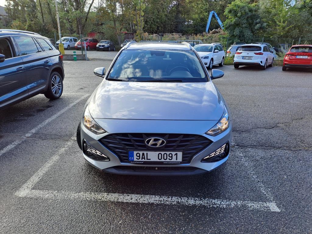 Hyundai I30 1.5i CVVT Family Comfort kombi