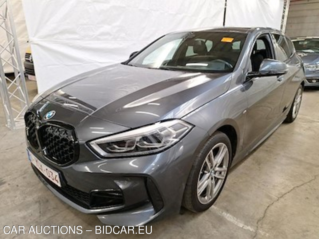 BMW 1-serie 1.5 118I (103KW) Model Advantage Business M Sport