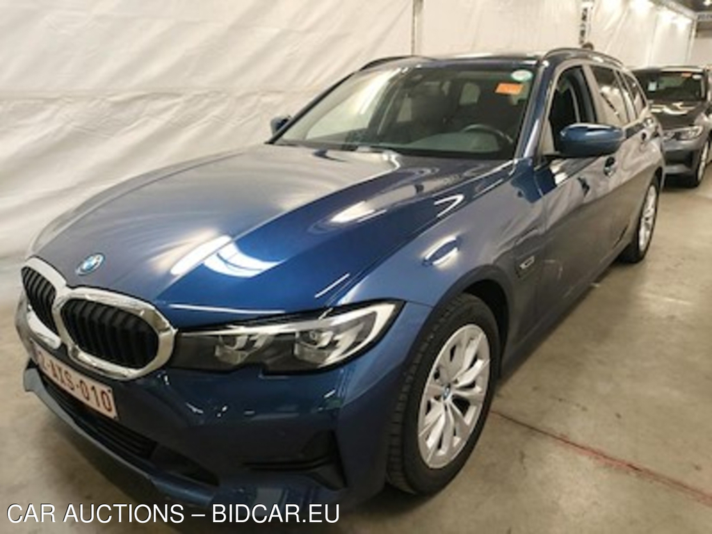 BMW 3 series touring 2.0 330E (215KW) TOURING Business Plus Mirror Travel