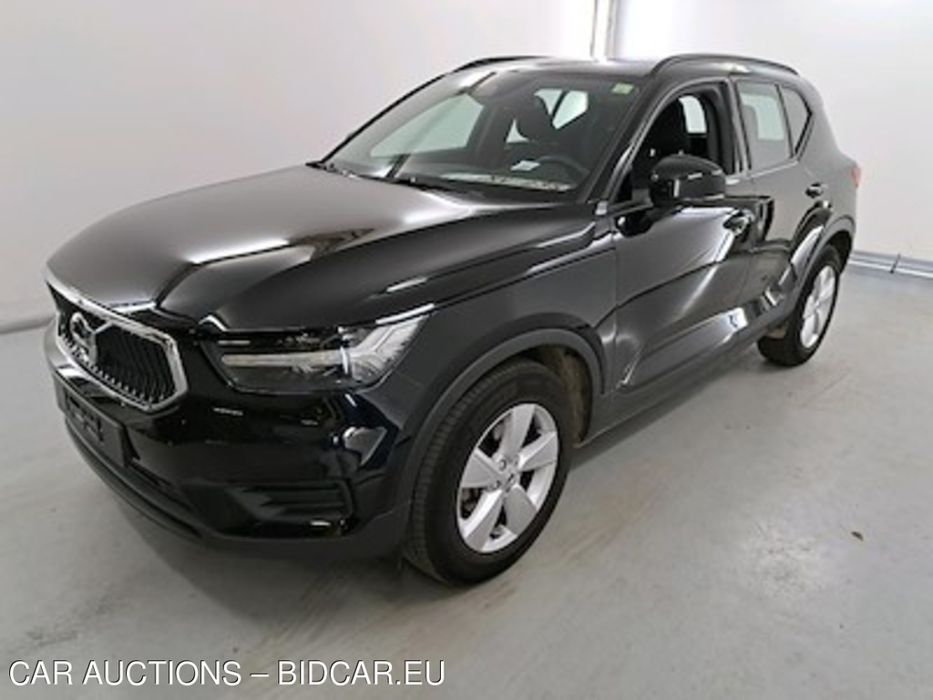 Volvo XC40 1.5 T2 MOMENTUM CORE