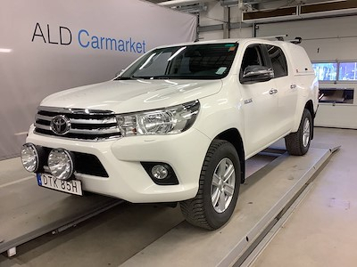 Toyota Hilux 24d 4wd d-cab Invincible, AUTOMAT