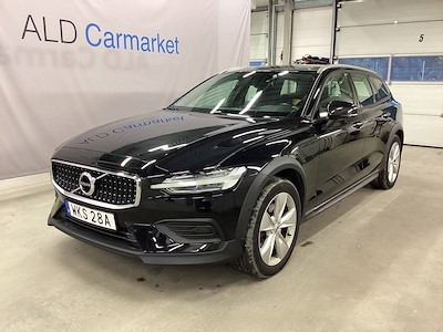 Volvo V60 cross country D4 awd Momentum, AUTOMAT