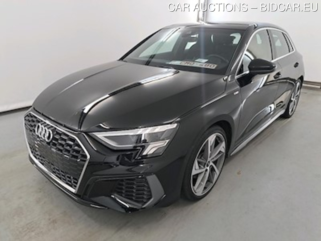 Audi A3 sportback 2.0 40 TDI 147KW QUATTRO S TRONIC S LINE interior - Platinum -