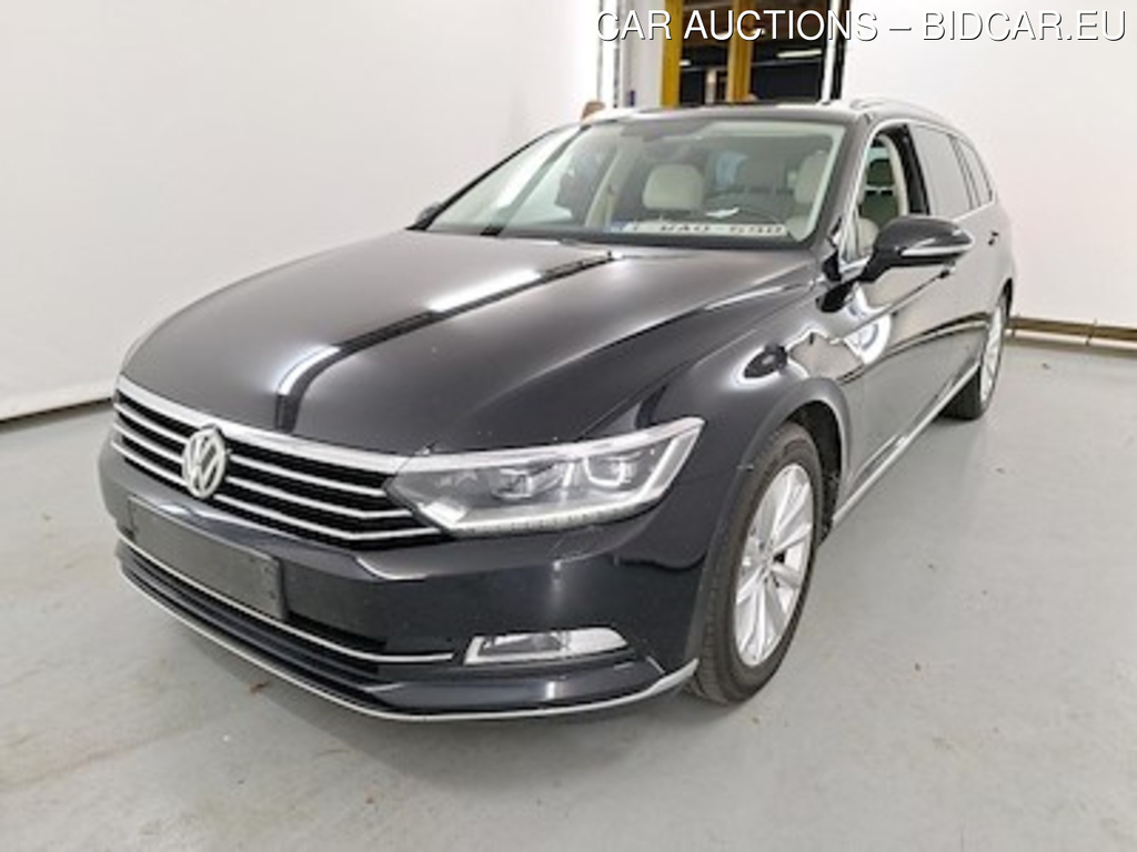 Volkswagen Passat variant diesel - 2015 2.0 TDi SCR Highline Business Premium Ambiente