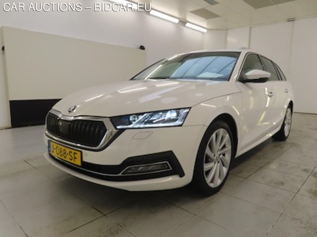 Skoda Octavia combi 1.5 TSI Greentech First Edition 5d