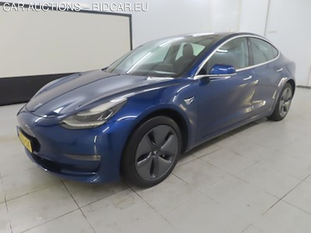 Tesla Model 3 Long Range Dual Motor AWD 4d