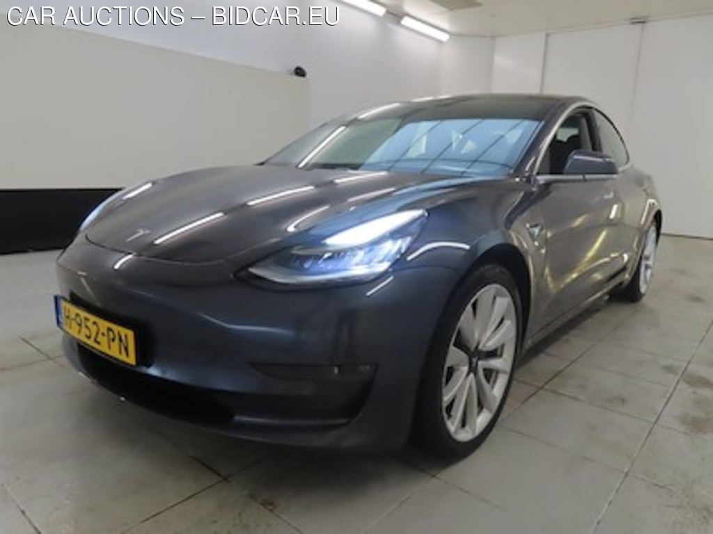 Tesla Model 3 Long Range Dual Motor AWD 4d