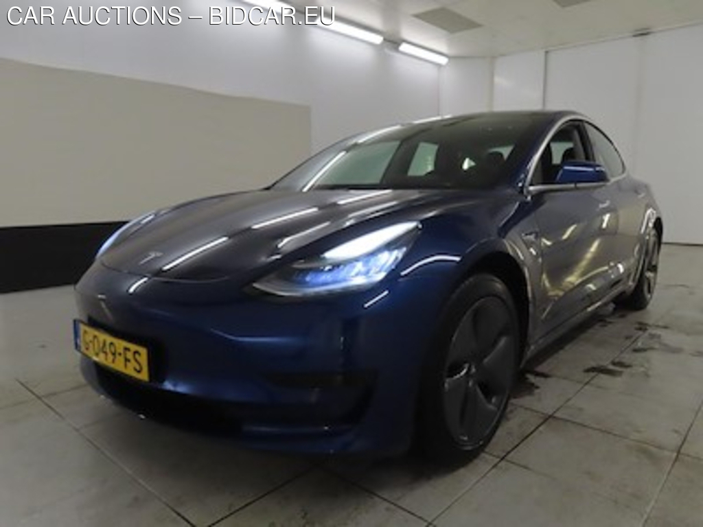 Tesla Model 3 Standard Range Plus RWD 4d