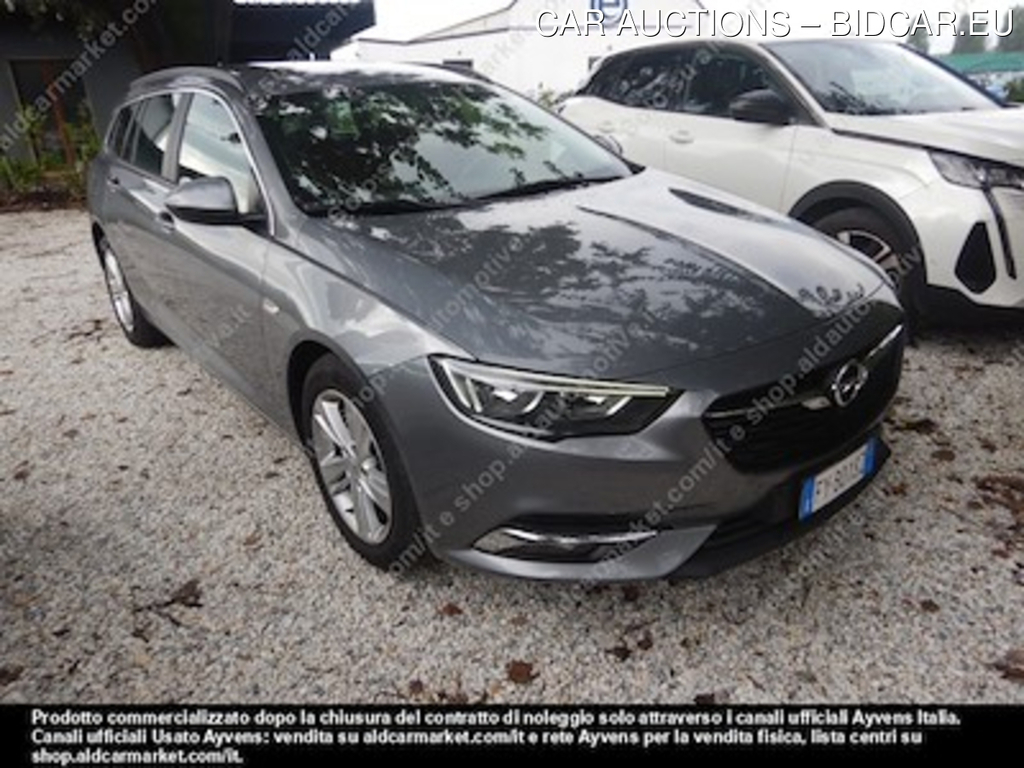 Opel insignia ST 2.0 cdti business -