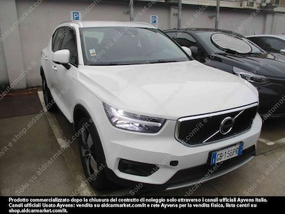 Volvo xc40 D4 awd geartronic momentum -