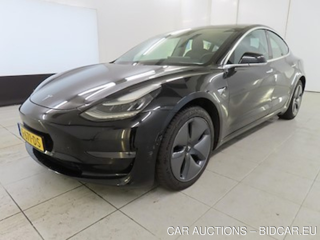 Tesla Model 3 Long Range Dual Motor AWD 4d