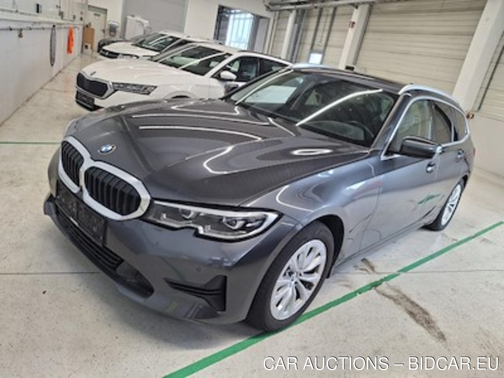 BMW Series 3 320d A xDrive Touring 140KW