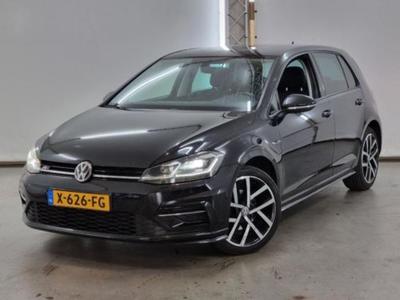 VOLKSWAGEN GOLF 1.5 TSI Highline Business R