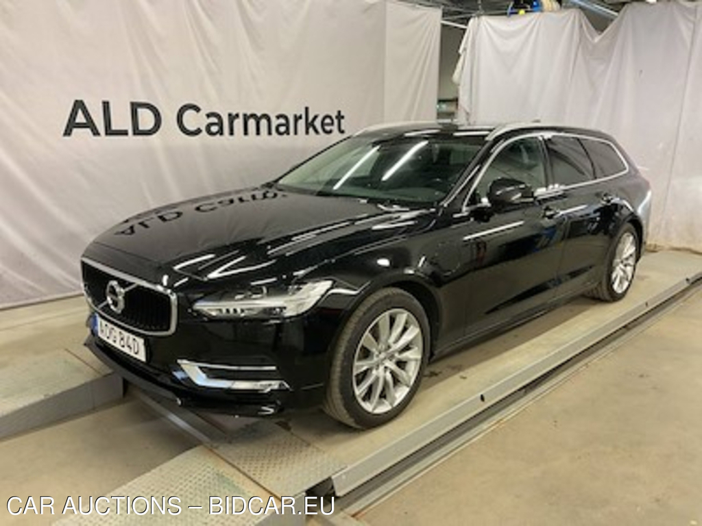 Volvo V90 T8 awd Momentum Adv Edition, AUTOMAT