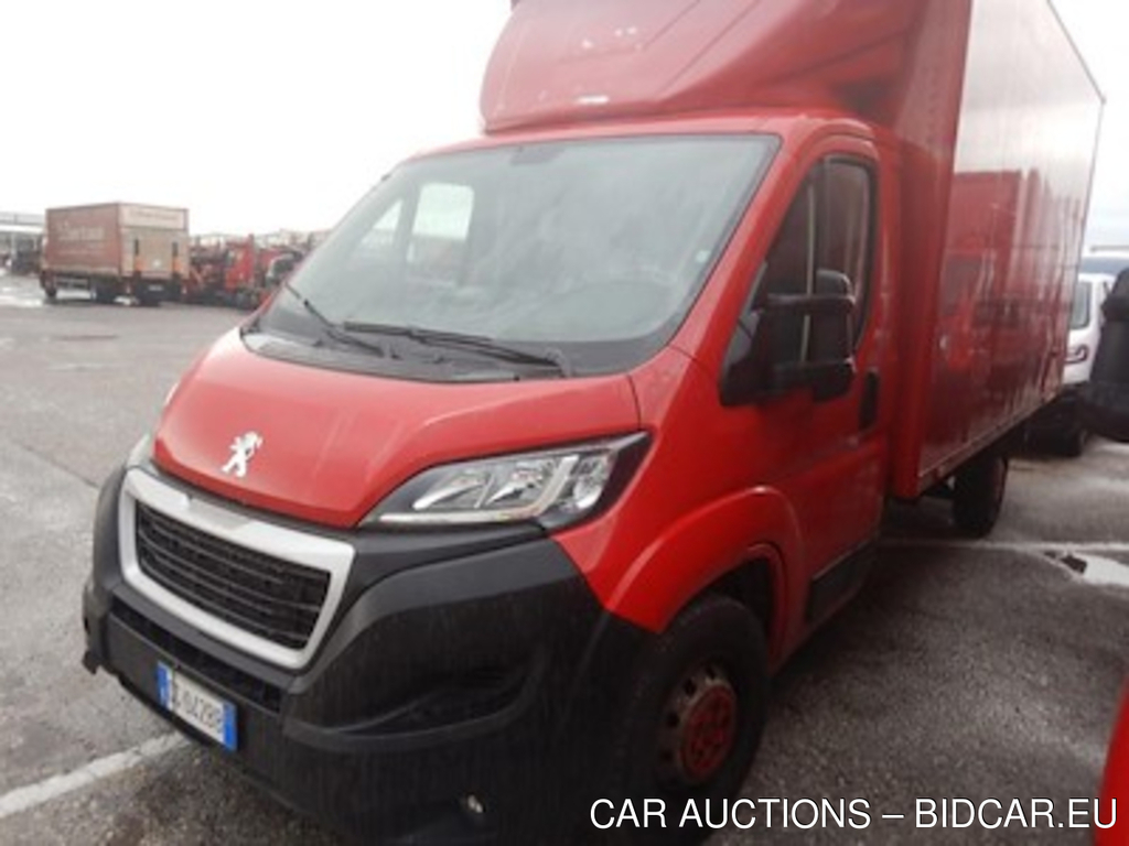 Peugeot Boxer dcb 435 L4 2.2 Bluehdi 140cv + Furgon.