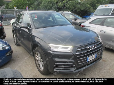 Audi Q5 55 tfsi E business -