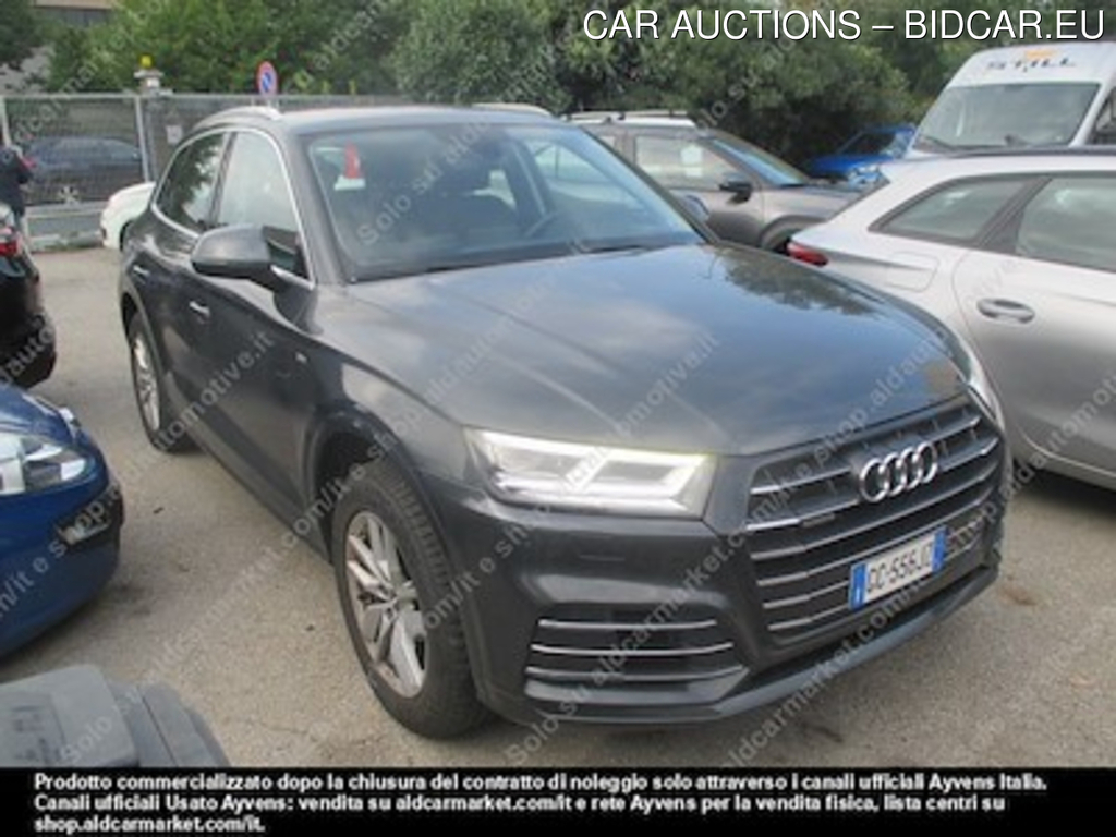 Audi Q5 55 tfsi E business -