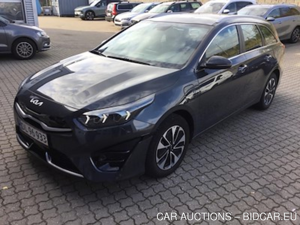 Kia Ceed 1.6 Gdi Phev 141 Prestige Dct MY22