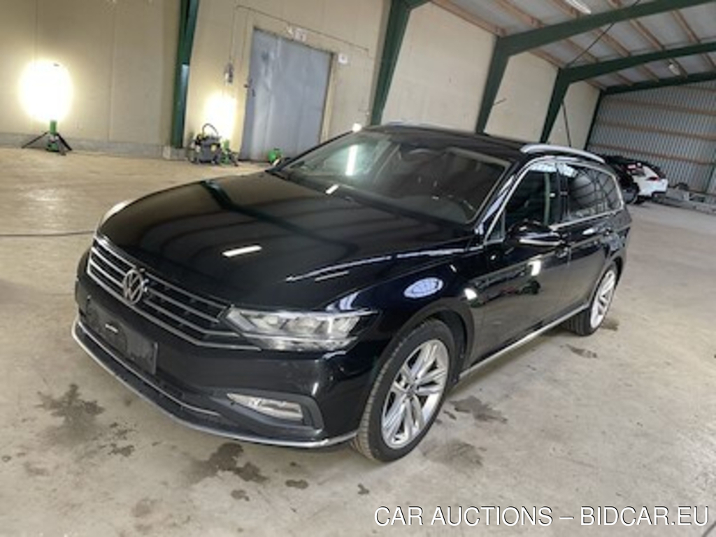 Volkswagen PASSAT 2.0 Tdi 150 Scr Elegance Plus Pro Dsg Varian