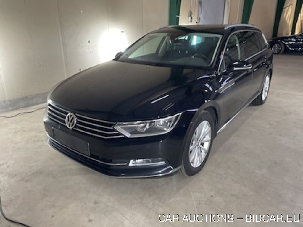 Volkswagen PASSAT 2.0 Tdi 190 Scr Highline Premium Dsg Var